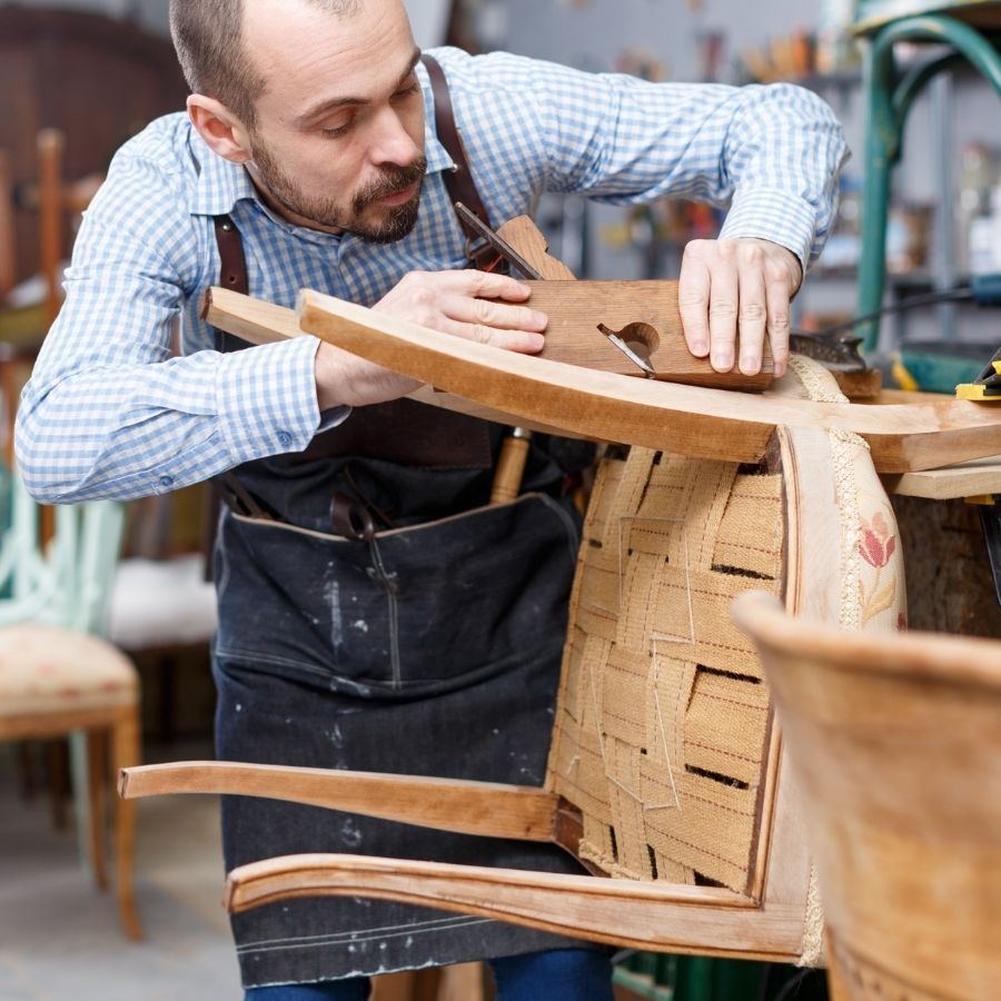 Restauration de meubles