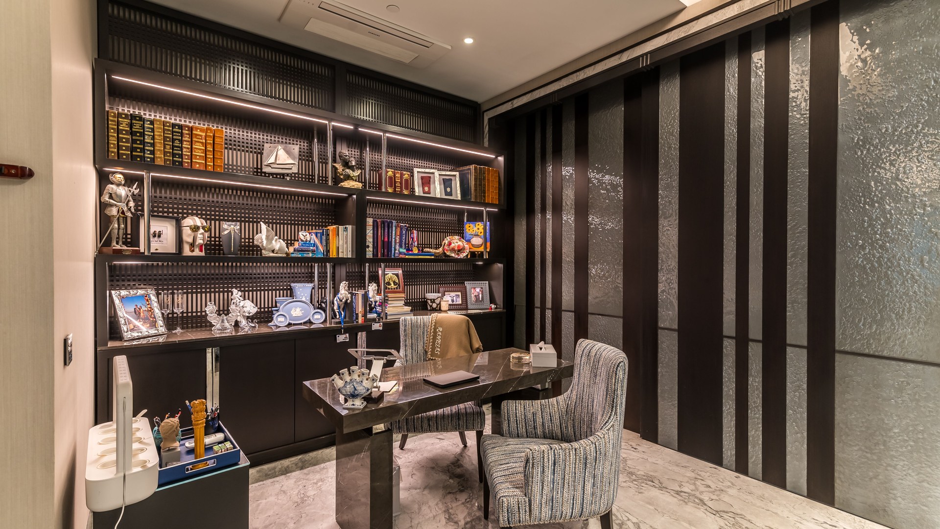 Maison Bureau